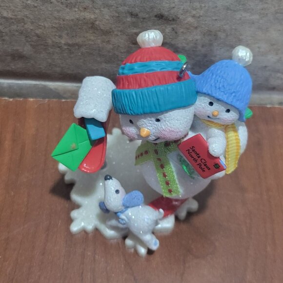 Hallmark Santas Wish Letter Making Memories 2010 Christmas Tree Ornament - Picture 6 of 13